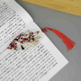 Закладка з натуральним скелетованим листям  Японська весна